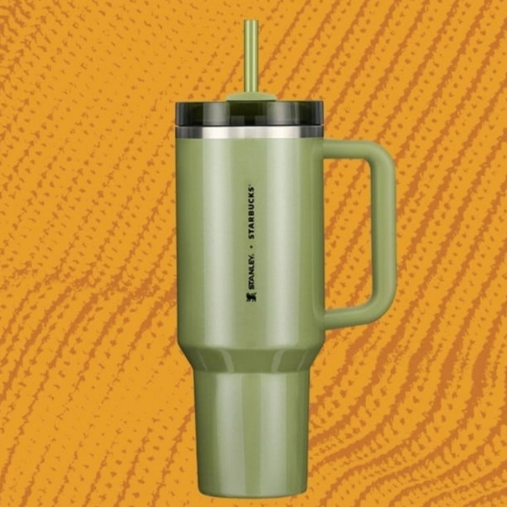 Starbucks x Stanley Ltd. Edition 2025 Large Quencher - Picture 1 of 8